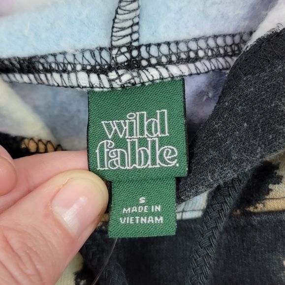 Wild Fable NWT Black Tie Dye Cropped Hoodie - Picture 4 of 8